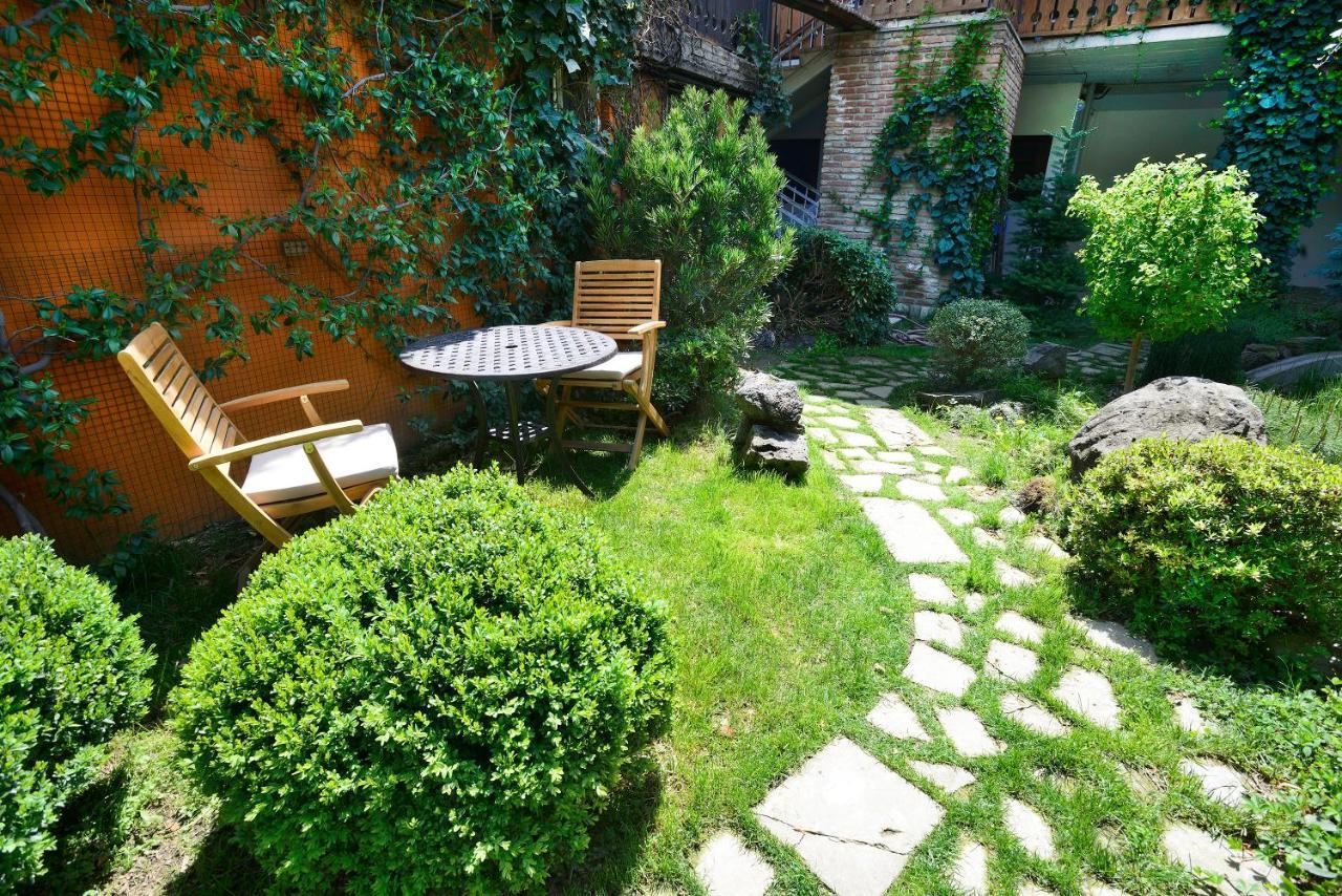 The Zodiac Garden Hotel Мцхета Екстер'єр фото